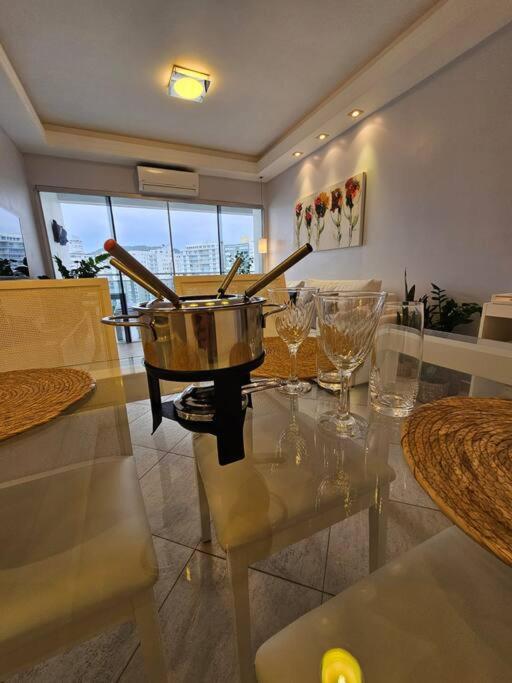 Pe Na Areia Com Jacuzzi E Vista Incrivel Mar! Apartment Guaruja